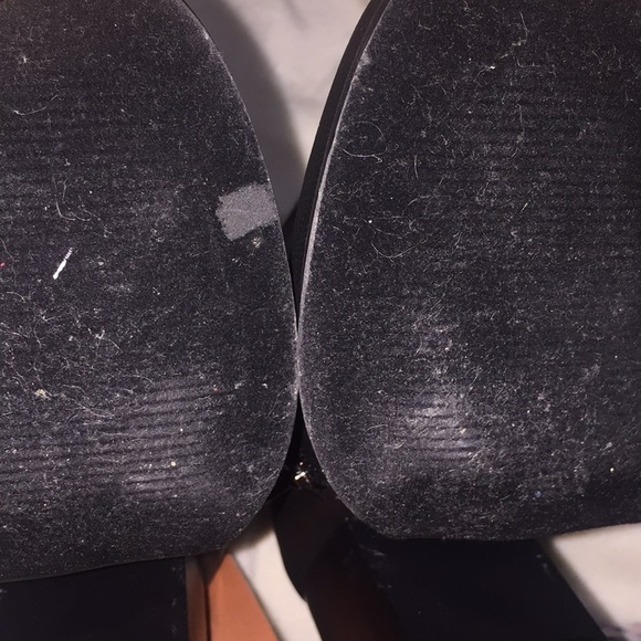 Black high heel booties - Picture 6 of 6